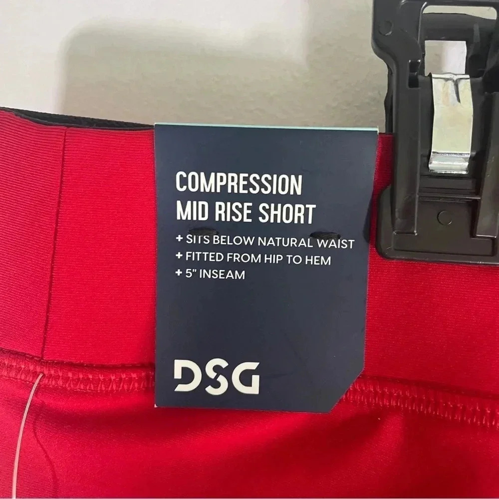 DSG Red Compression Mid Rise Spandex Shorts Size 2X NWT - Picture 5 of 6